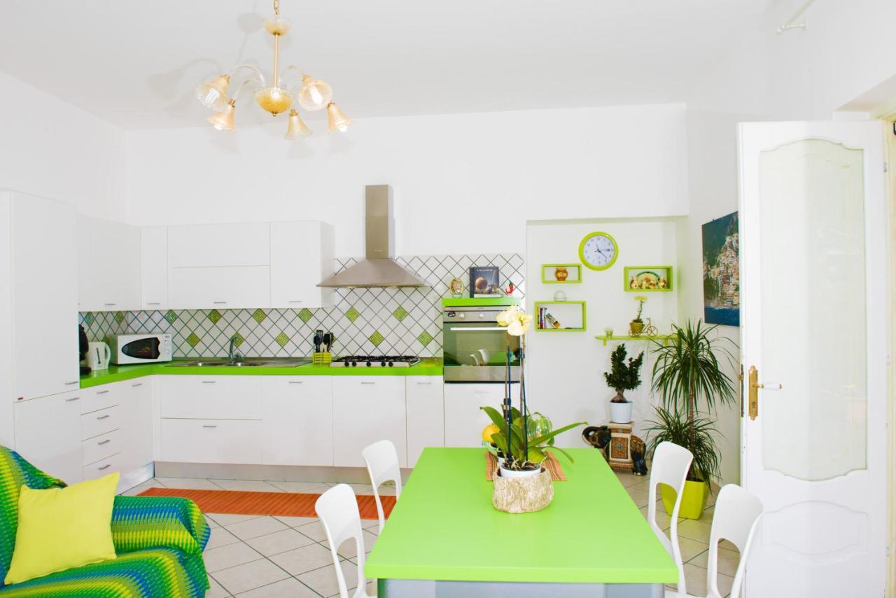 Villa Laura Amazing Breakfast,Private Outdoor Hot Tub, Positano Experience 외부 사진